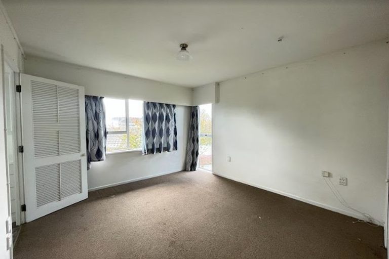 Photo of property in 347 Royal Road, Massey, Auckland, 0614