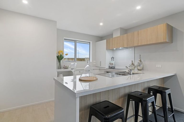 Photo of property in 5 Lucca Crescent, Flat Bush, Auckland, 2019