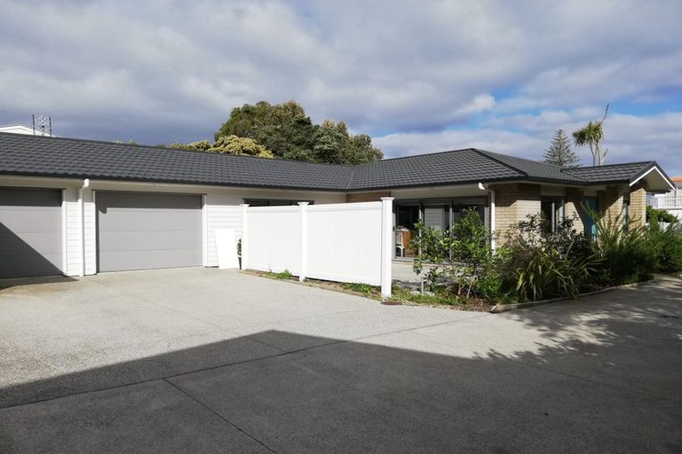 Photo of property in 79 Mckenzie Avenue, Arkles Bay, Whangaparaoa, 0932