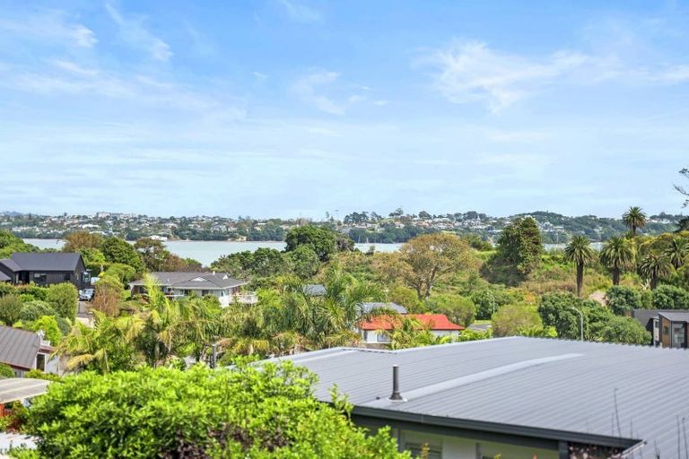 Photo of property in 1/21 Clovelly Road, Bucklands Beach, Auckland, 2012