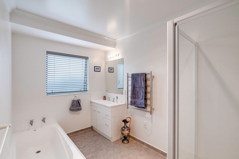 Photo of property in 25 Scott Avenue, Otaki Beach, Otaki, 5512