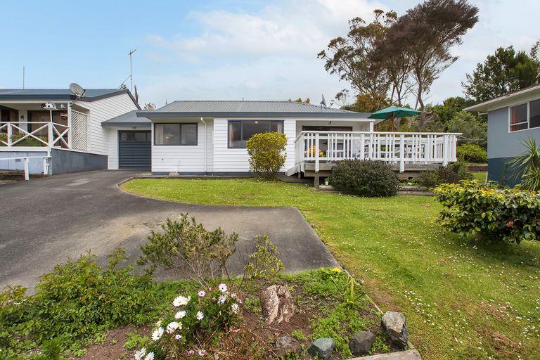 Photo of property in 2/4 Wi Apo Place, Wellsford, 0900