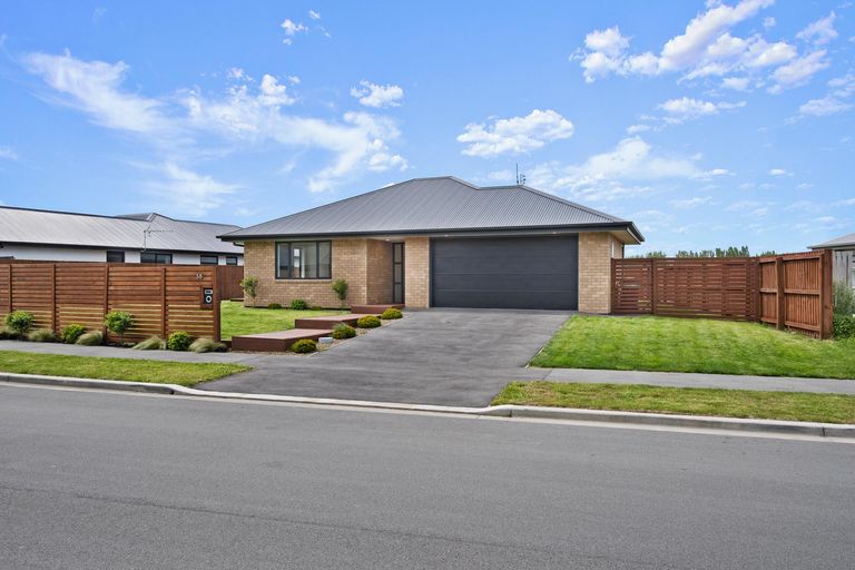Photo of property in 38 Tongariro Street, Halswell, Christchurch, 8025