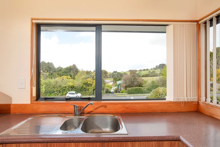 Photo of property in 2/4 Wi Apo Place, Wellsford, 0900