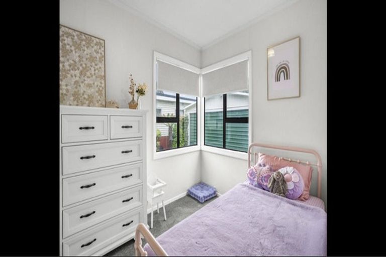 Photo of property in 9 Poole Crescent, Wainuiomata, Lower Hutt, 5014