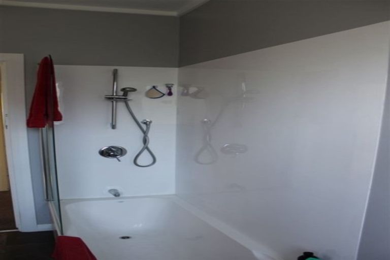 Photo of property in 18 Mcgeorge Avenue, Mornington, Dunedin, 9011