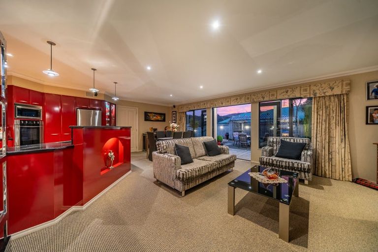 Photo of property in 47 Kirton Drive, Riverstone Terraces, Upper Hutt, 5018