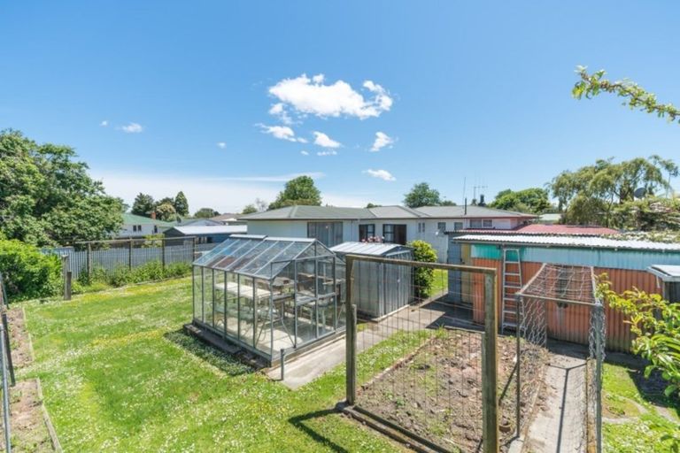 Photo of property in 6 Tern Place, Hokowhitu, Palmerston North, 4410