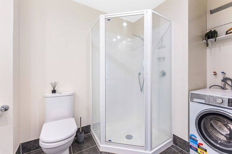 Photo of property in 2c/123 Molesworth Street, Thorndon, Wellington, 6011