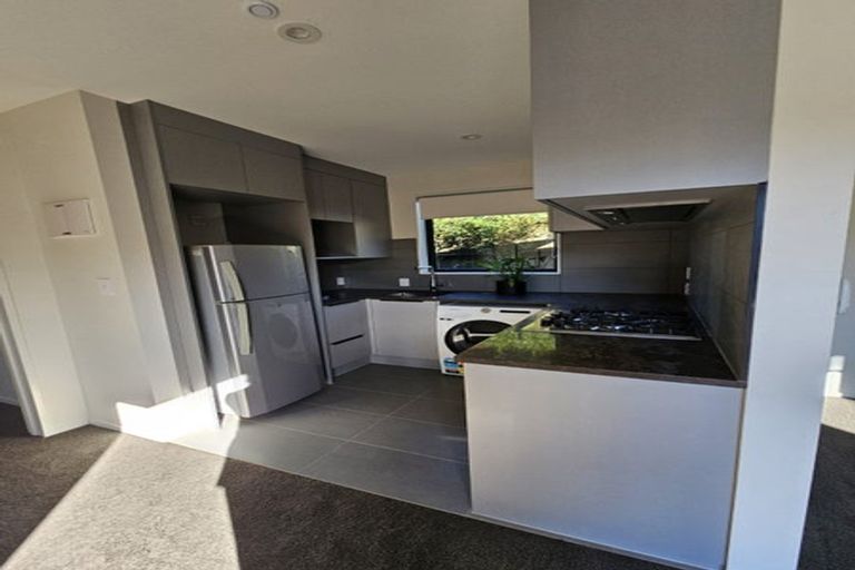 Photo of property in 54a Allington Road, Massey, Auckland, 0614