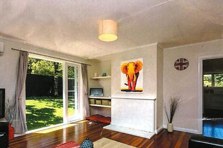 Photo of property in 2 Camden Street, Vogeltown, New Plymouth, 4310