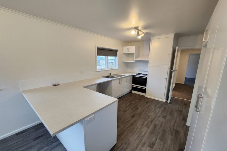 Photo of property in 41 Hill Crescent, Papakura, 2110