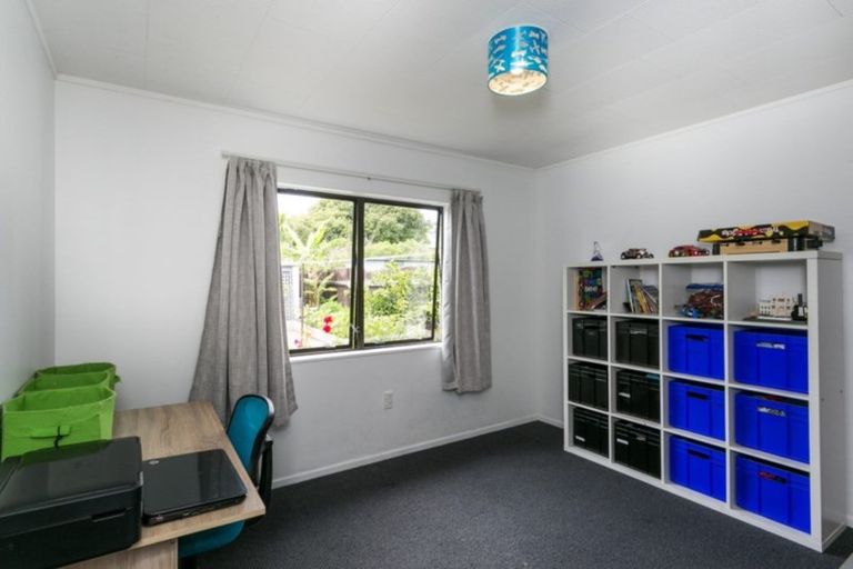 Photo of property in 1 Durham Drive, Havelock North, 4130