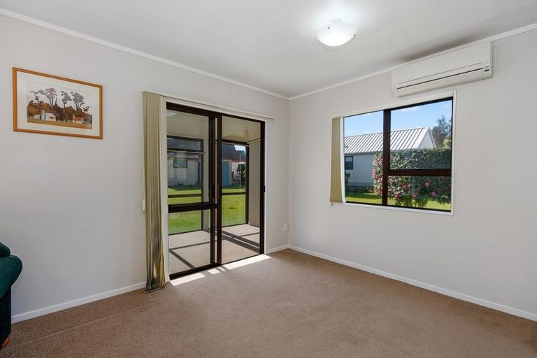 Photo of property in 7 Pukeko Place, Te Kowhai, Hamilton, 3288