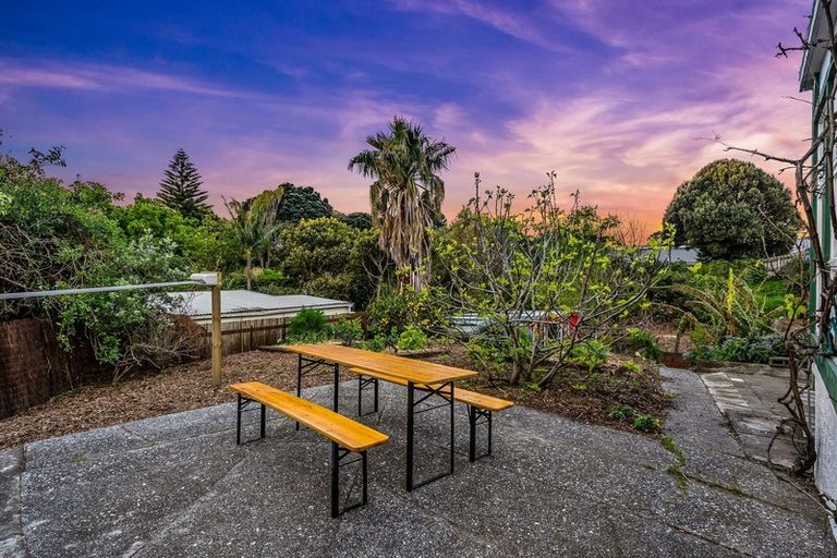 Photo of property in 31 Ocean Road, Paekakariki, 5034