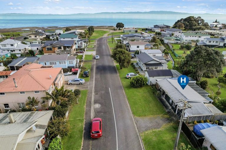 Photo of property in 10 Tatahi Street, Te Puru, Thames, 3575