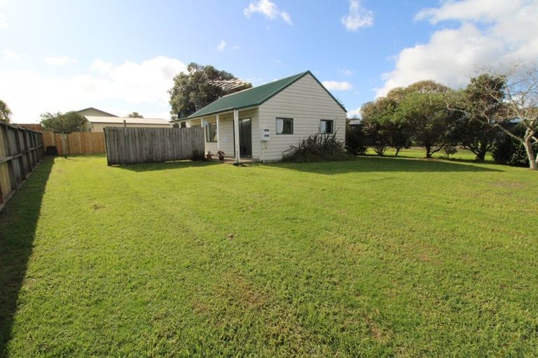 Photo of property in 410 Matarangi Drive, Matarangi, Whitianga, 3592