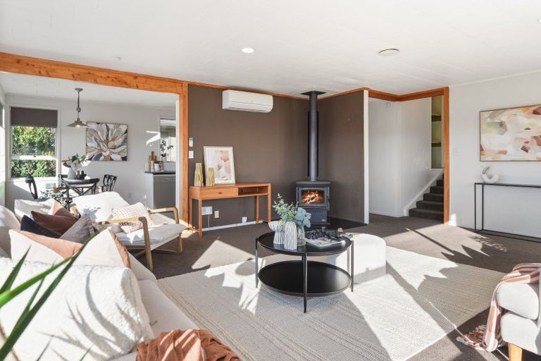 Photo of property in 93 Mallard Drive, Selwyn Heights, Rotorua, 3015