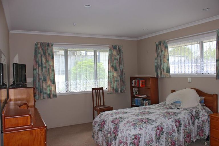 Photo of property in 6 Salisbury Street, Dannevirke, 4930