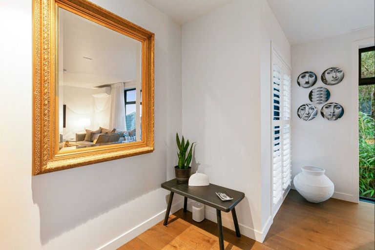 Photo of property in 1/279 Lake Road, Belmont, Auckland, 0622