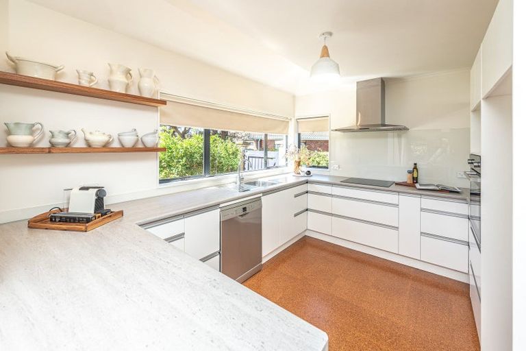 Photo of property in 21 Grey Street, College Estate, Whanganui, 4500