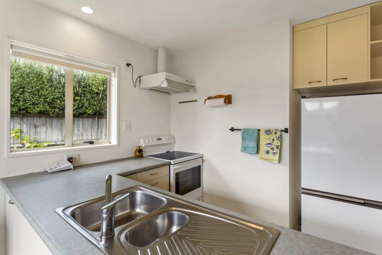 Photo of property in 17 Seascape Gardens, Bromley, Christchurch, 8062