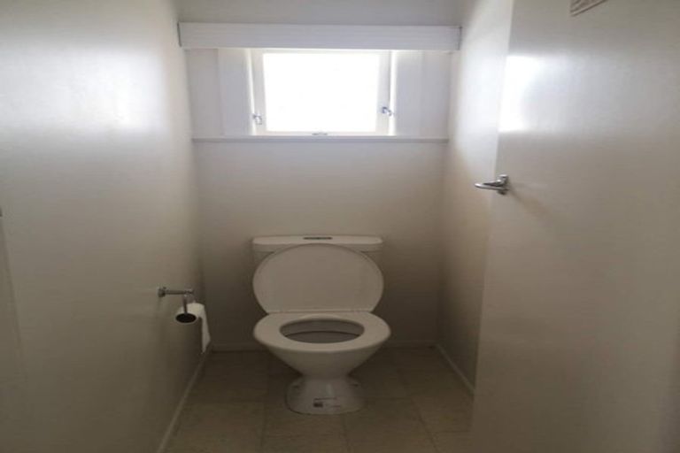 Photo of property in 25 Rutherford Street, Chedworth, Hamilton, 3210