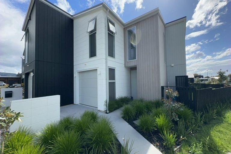 Photo of property in 12 Potene Lane, Te Puke, 3119