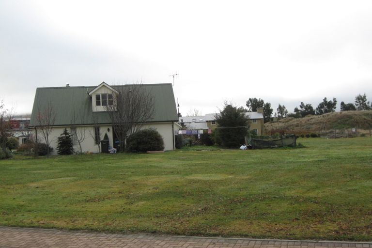 Photo of property in 5 Magnolia Place, Frankton, Queenstown, 9300