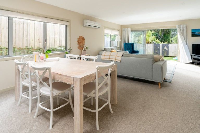 Photo of property in 106 Ohariu Road, Johnsonville, Wellington, 6037