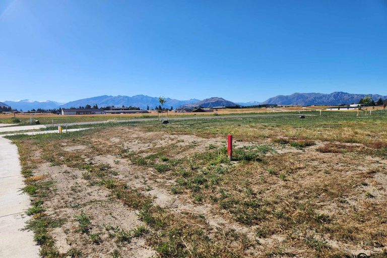 Photo of property in 27 Packer Road, Wanaka, 9382