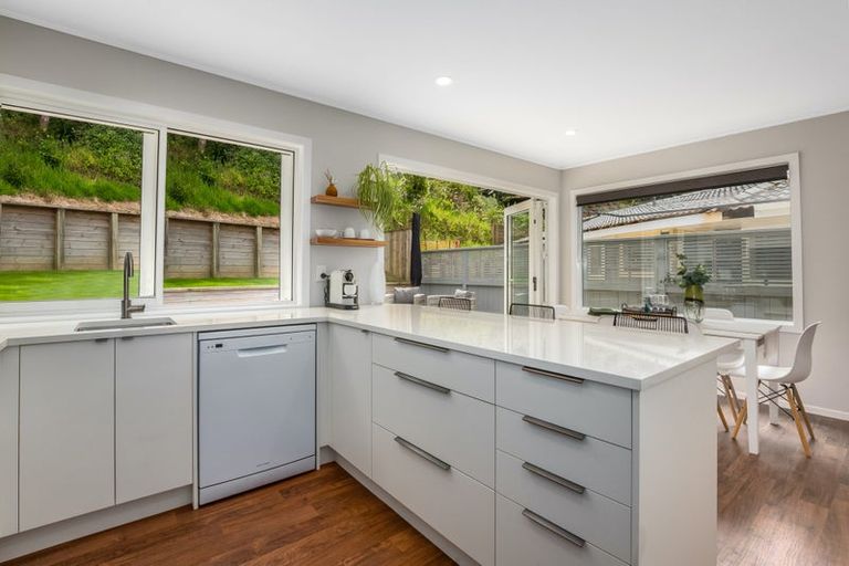 Photo of property in 68 Spinnaker Drive, Whitby, Porirua, 5024