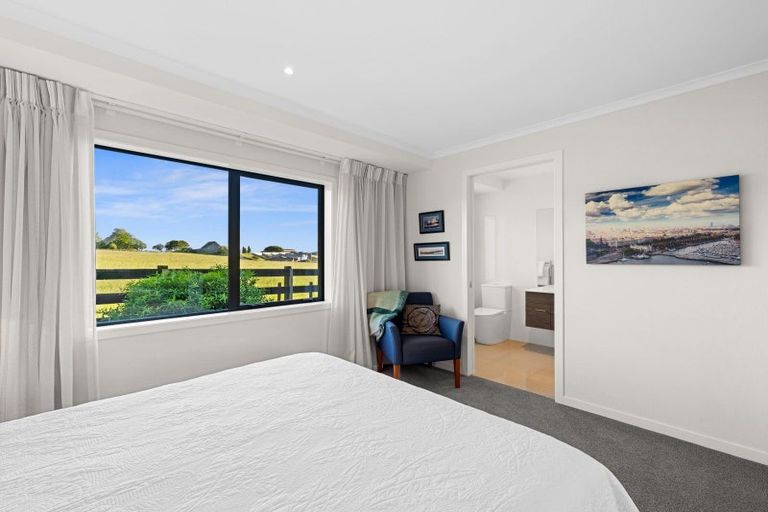 Photo of property in 50 William Andrew Road, Pukekohe, 2120