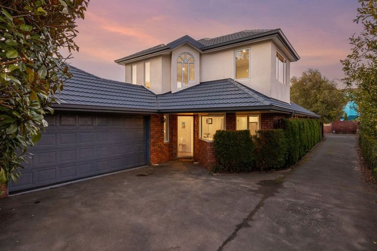 Photo of property in 408a Memorial Avenue, Burnside, Christchurch, 8053