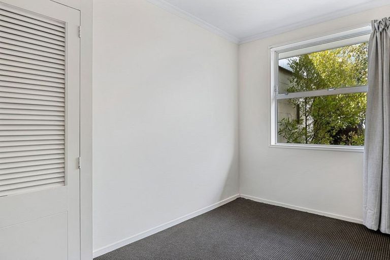 Photo of property in 3/9 Allard Street, Edgeware, Christchurch, 8013