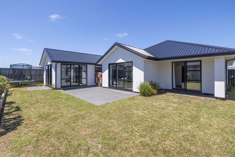 Photo of property in 9 Deerwood Lane, Wigram, Christchurch, 8025