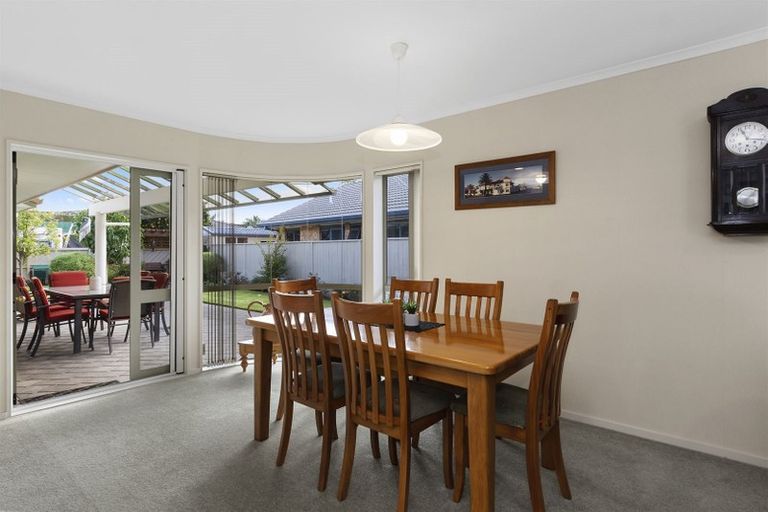 Photo of property in 6 Banksia Dell, Mount Maunganui, 3116