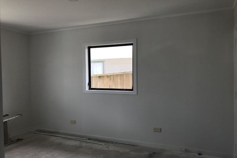 Photo of property in 47 Flat Bush Road, Clover Park, Auckland, 2023