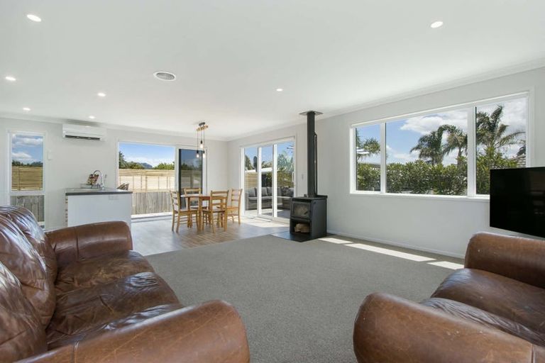 Photo of property in 18 Moet Crescent, Waihi Beach, 3611