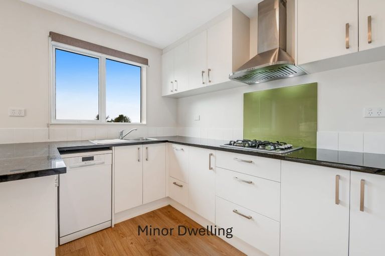 Photo of property in 47 Amorino Drive, Red Beach, 0932