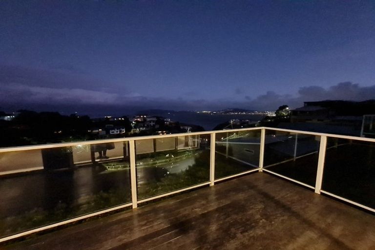 Photo of property in 22c Mandalay Terrace, Khandallah, Wellington, 6035