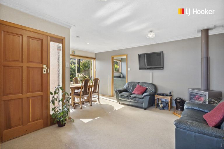 Photo of property in 73 Mckerrow Street, Shiel Hill, Dunedin, 9013