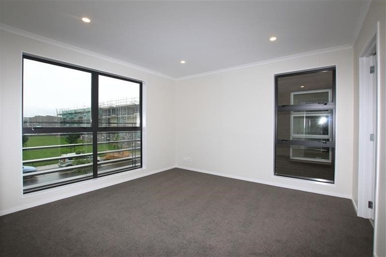 Photo of property in 3 Spotted Dove Road, Hobsonville, Auckland, 0616