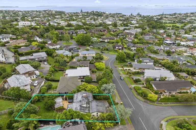Photo of property in 7 Amante Crescent, Mairangi Bay, Auckland, 0630