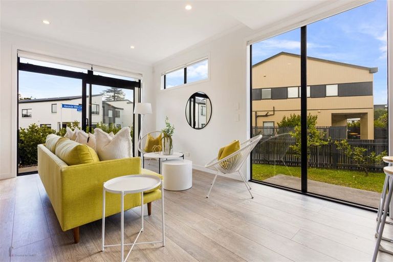 Photo of property in 7 Frank Gill Road, Hobsonville, Auckland, 0616