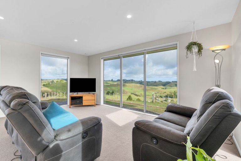 Photo of property in 931b Lincoln Road, Huirangi, Inglewood, 4389