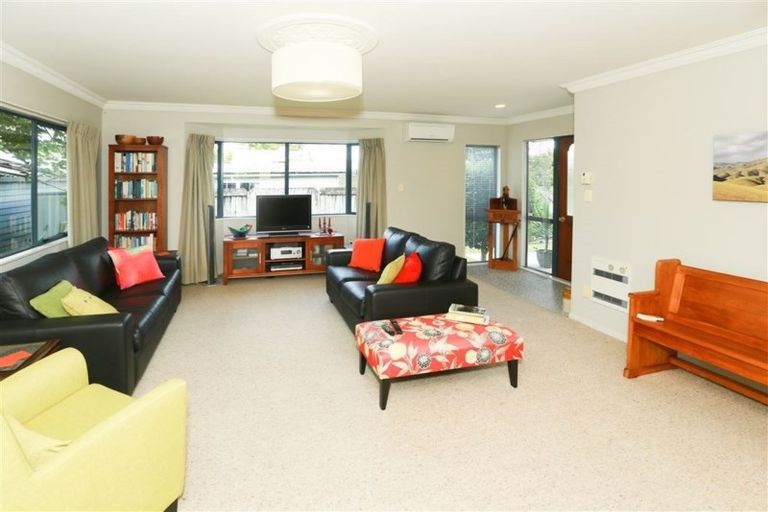 Photo of property in 130a Forest Lake Road, Forest Lake, Hamilton, 3200