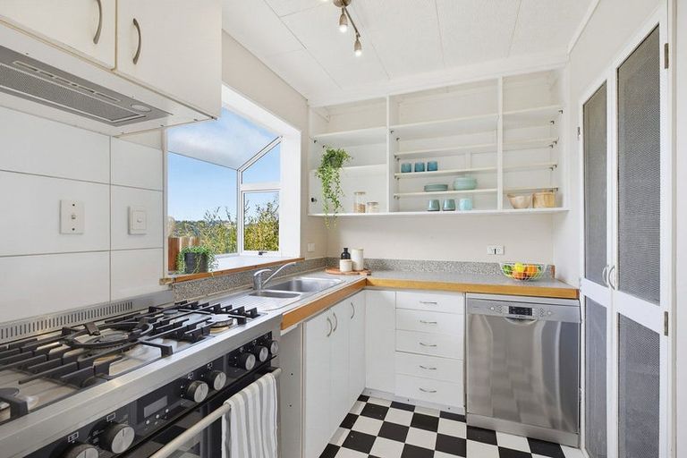 Photo of property in 69b Chamberlain Road, Karori, Wellington, 6012