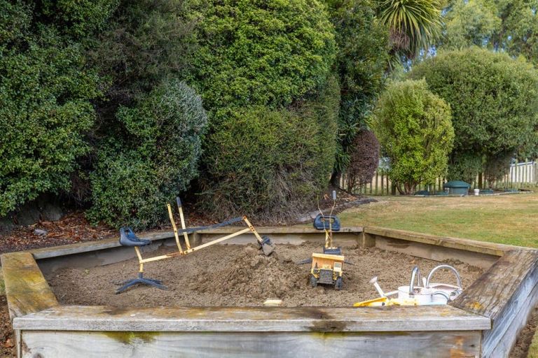 Photo of property in 125 Wanganui Road, Marton, 4788
