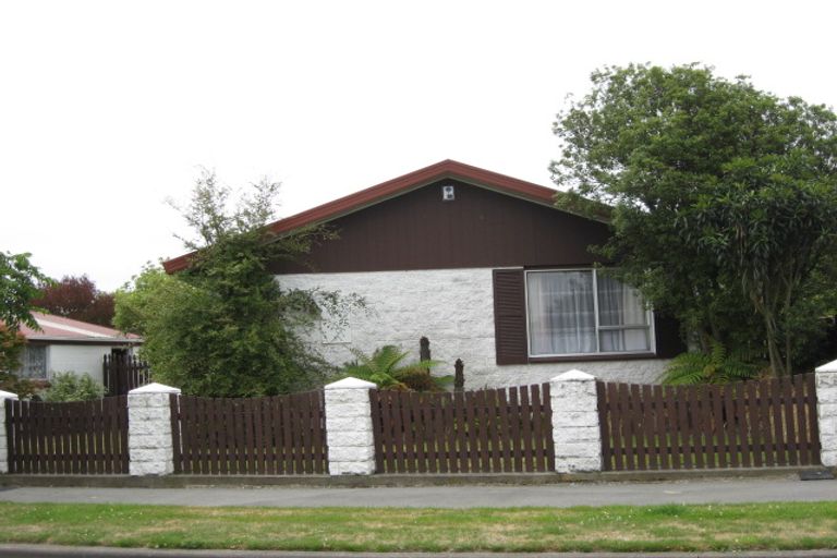 Photo of property in 72 Orrick Crescent, Avondale, Christchurch, 8061